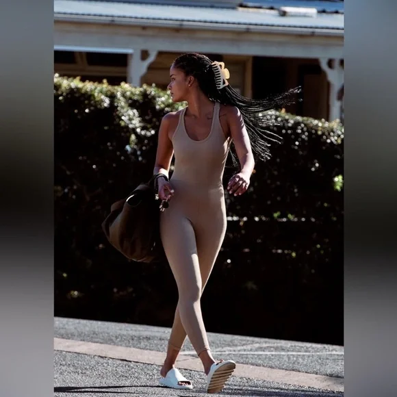 Free People Movement Free Throw Ribbed Onesie Jumpsuit in Mushroom Tan XS - Picture 3 of 8